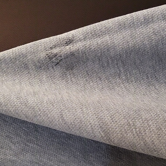 Vintage Adidas Embroidered Logo T-Shirt (L) - Picture 6 of 8